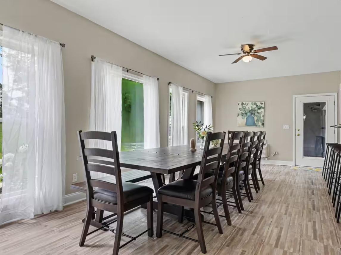 Bella Villa - New Listing 