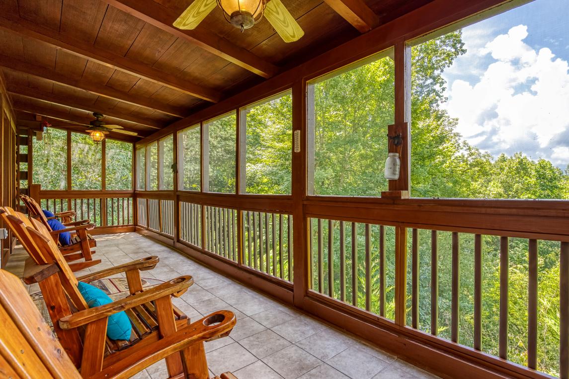 3 Peaks View - new Listing