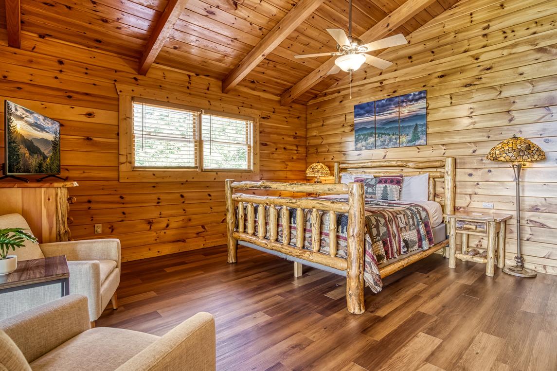 3 Peaks View - new Listing