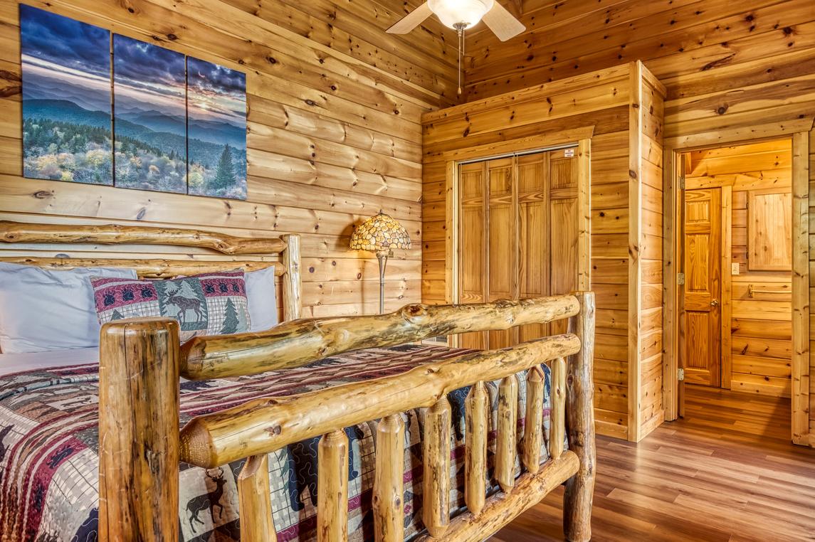 3 Peaks View - new Listing