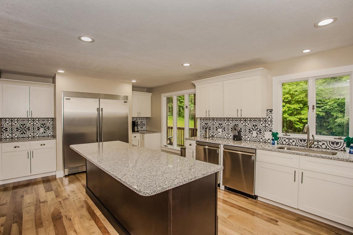 The Majestic - New Listing