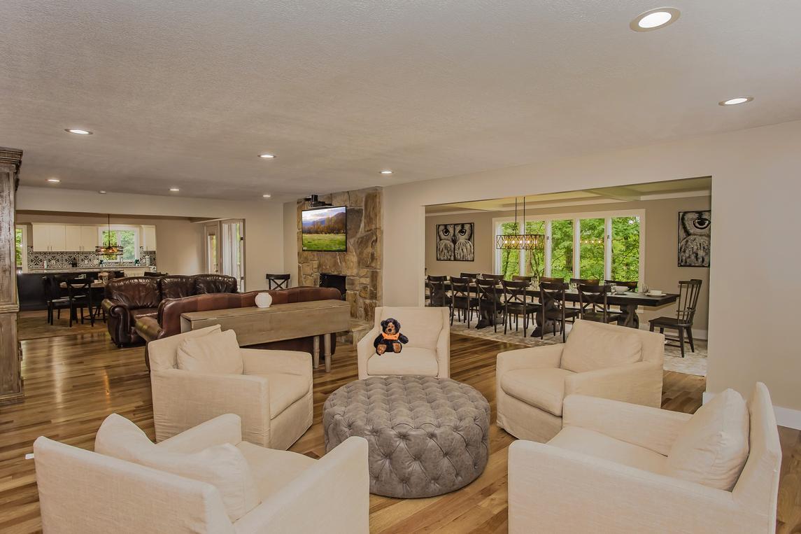 The Majestic - New Listing