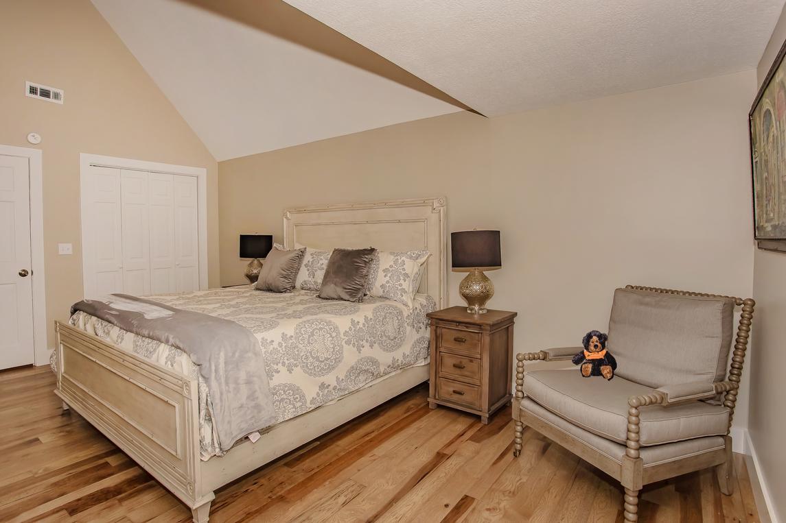 The Majestic - New Listing