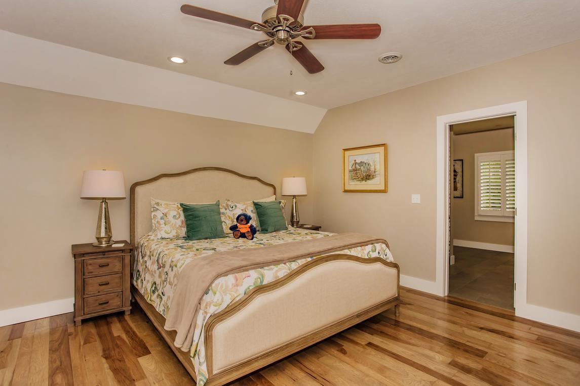 The Majestic - New Listing