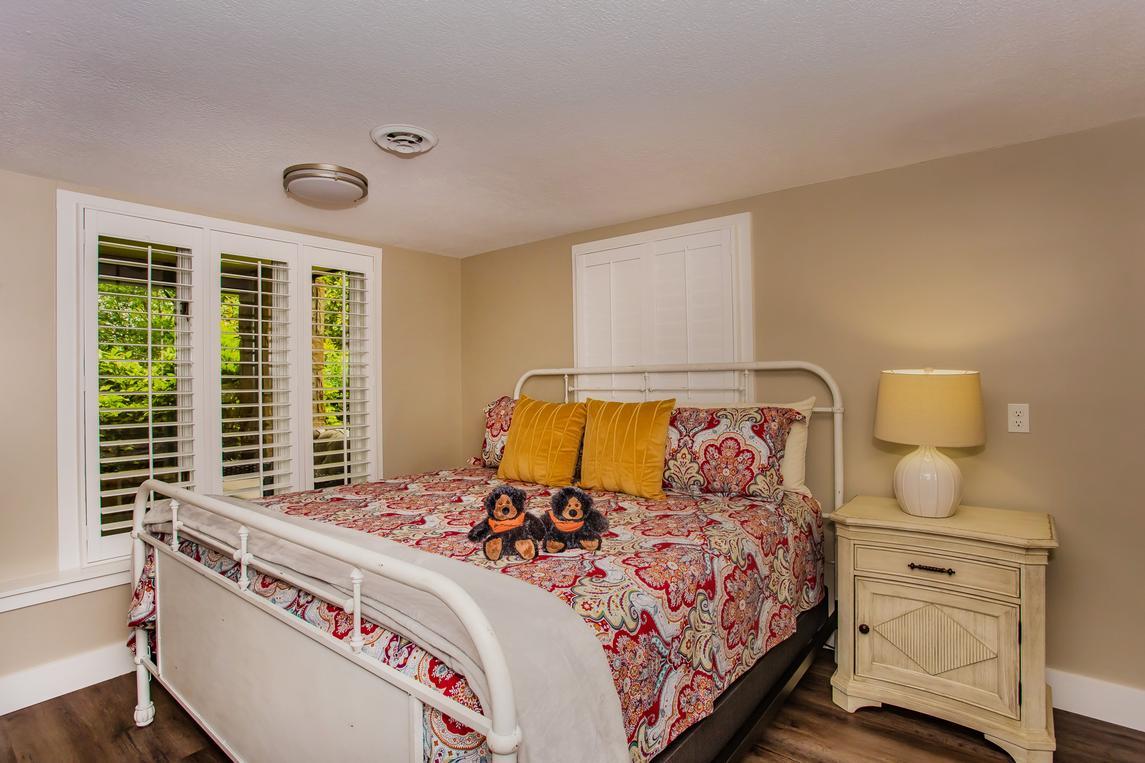 The Majestic - New Listing