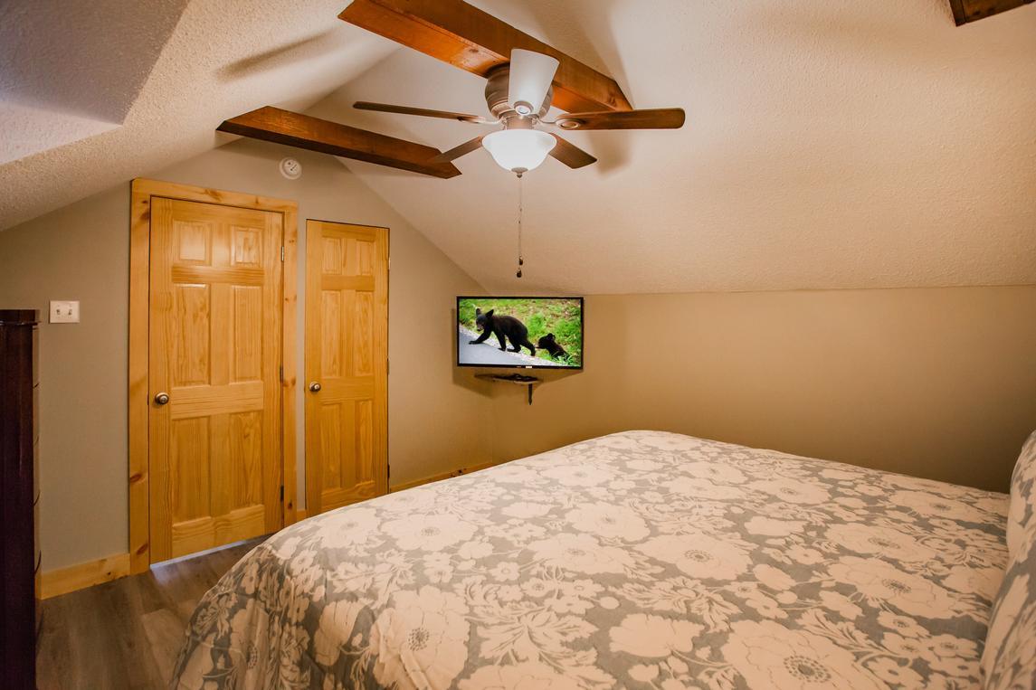 Big Bear Lodge - New Listing 