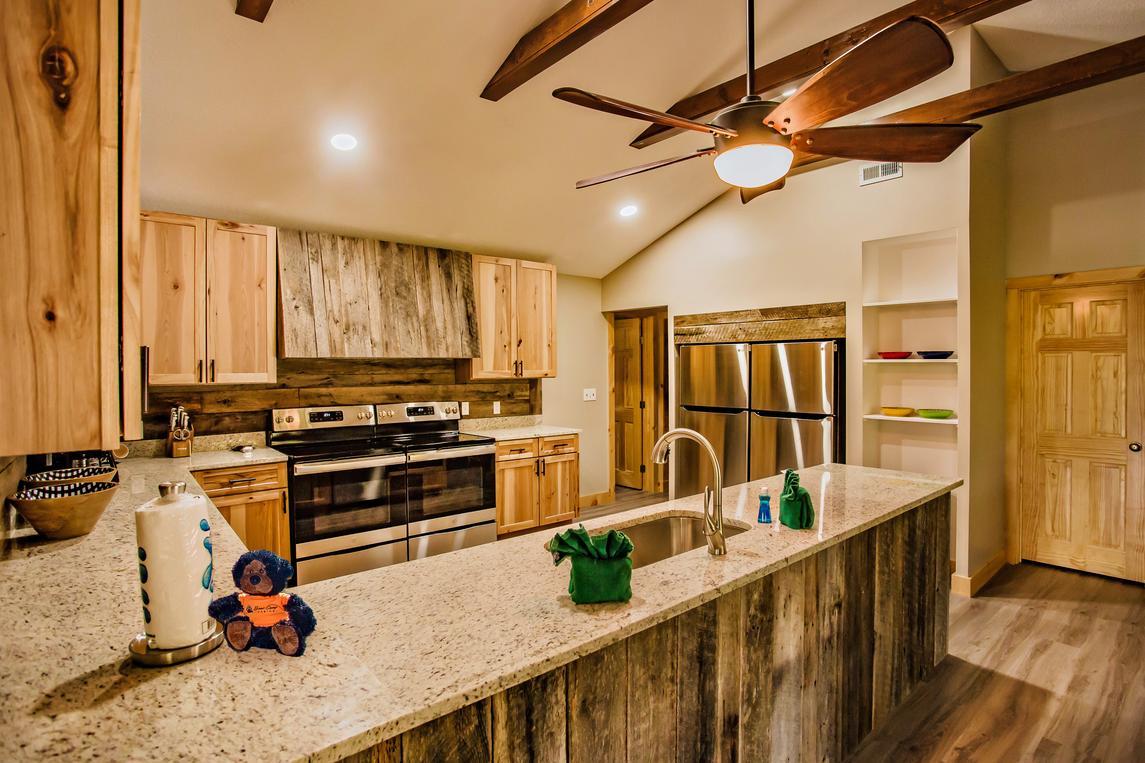 Big Bear Lodge - New Listing 