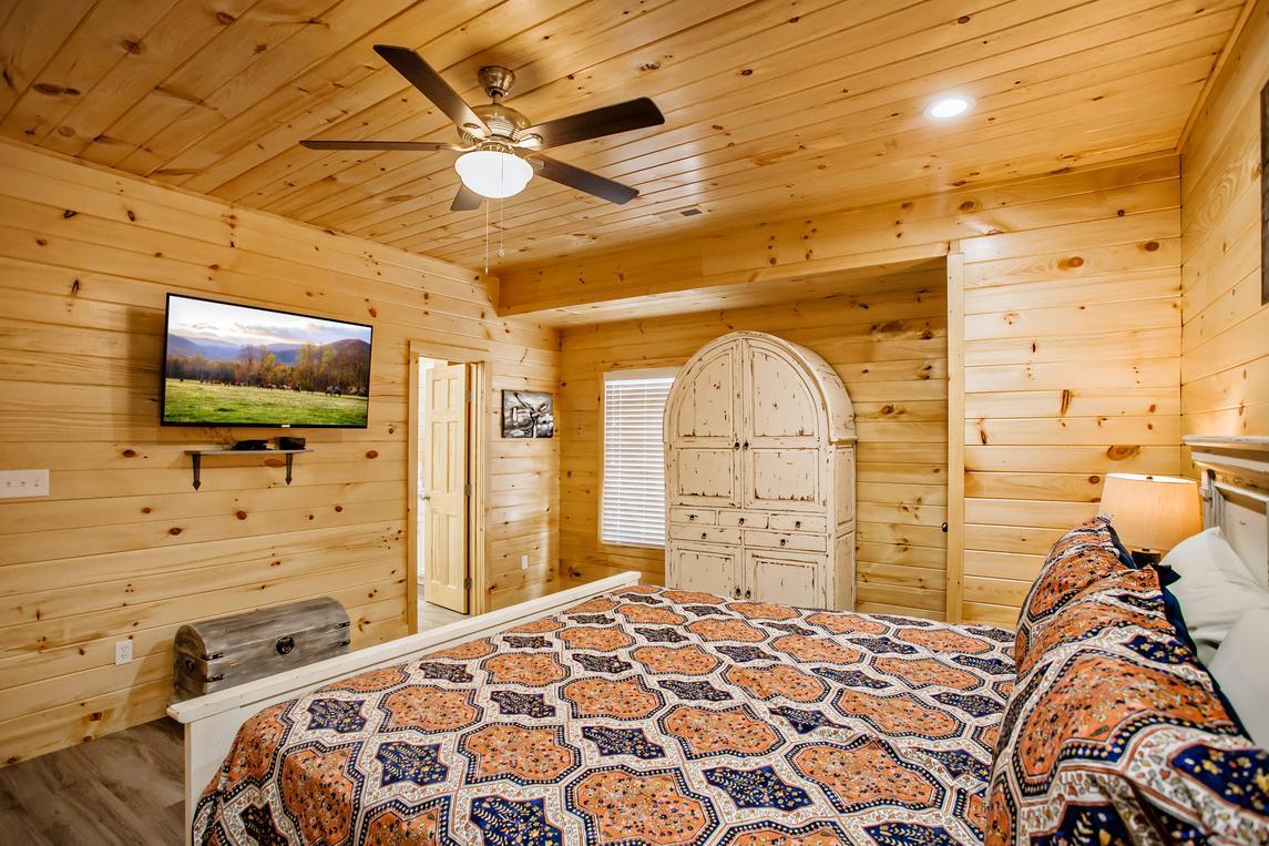 Big Bear Lodge - New Listing 