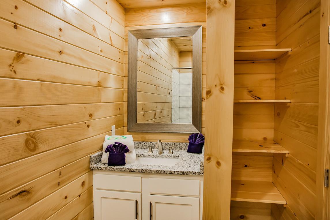 Big Bear Lodge - New Listing 