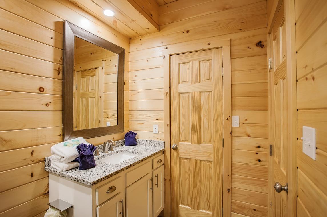 Big Bear Lodge - New Listing 