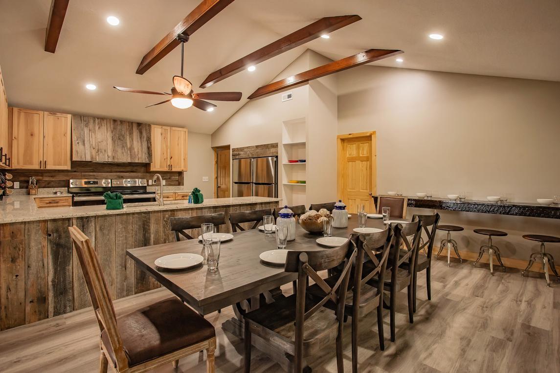 Big Bear Lodge - New Listing 
