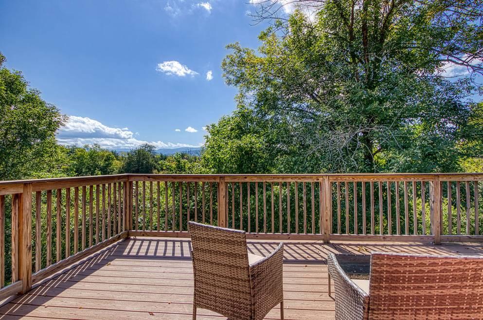 Big Bear Lodge - New Listing 