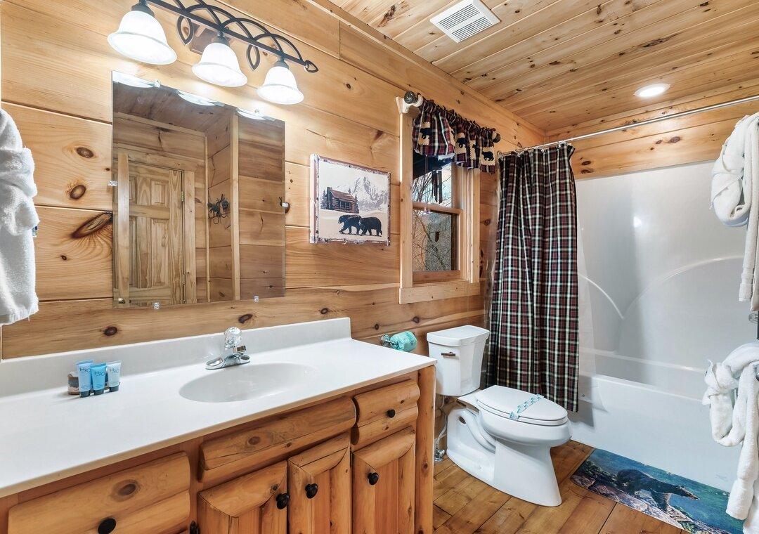 Whisper Ridge - New Listing