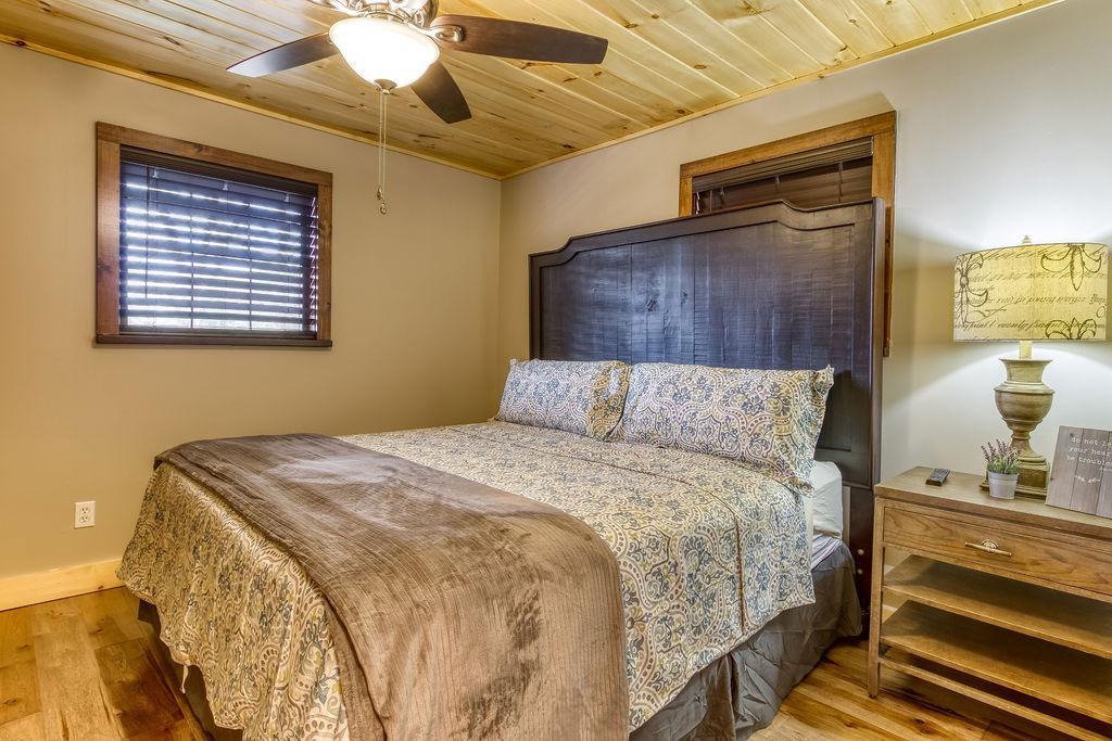 Big Bear Lodge - New Listing 