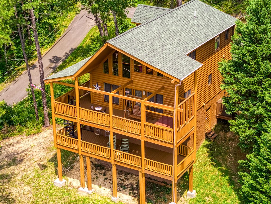 Alta Vista - New Listing