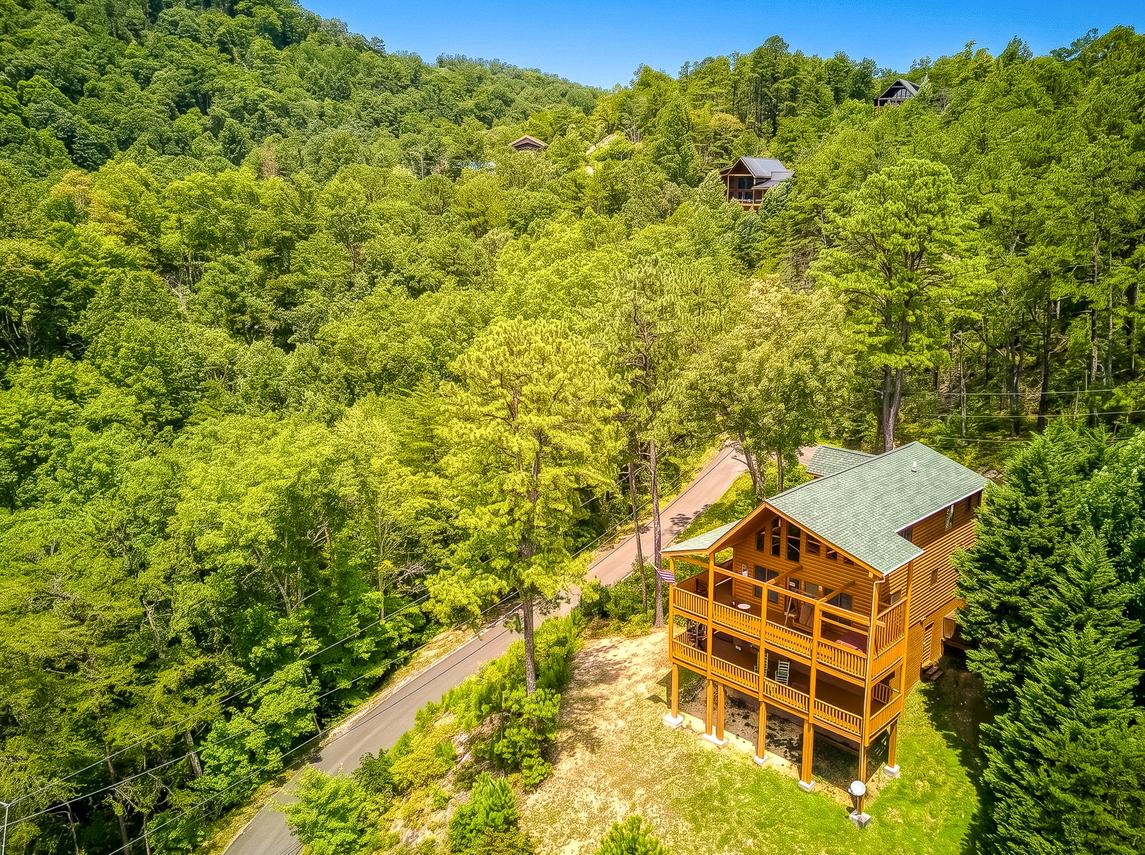 Alta Vista - New Listing