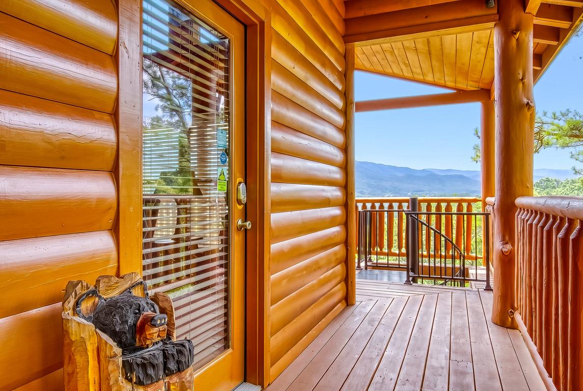 Alta Vista - New Listing