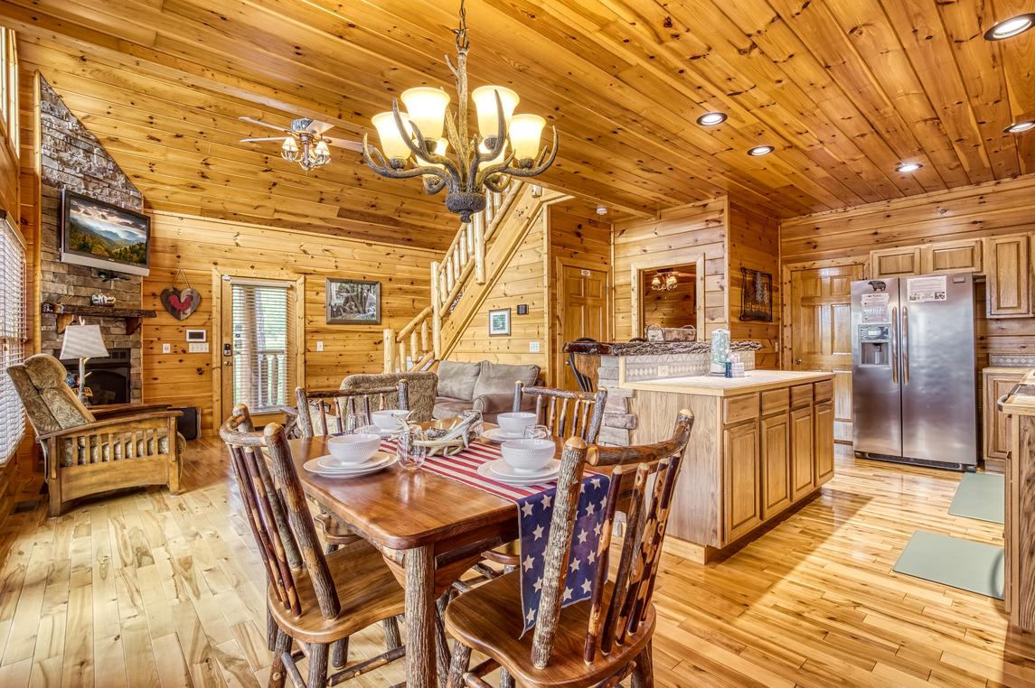 Alta Vista - New Listing