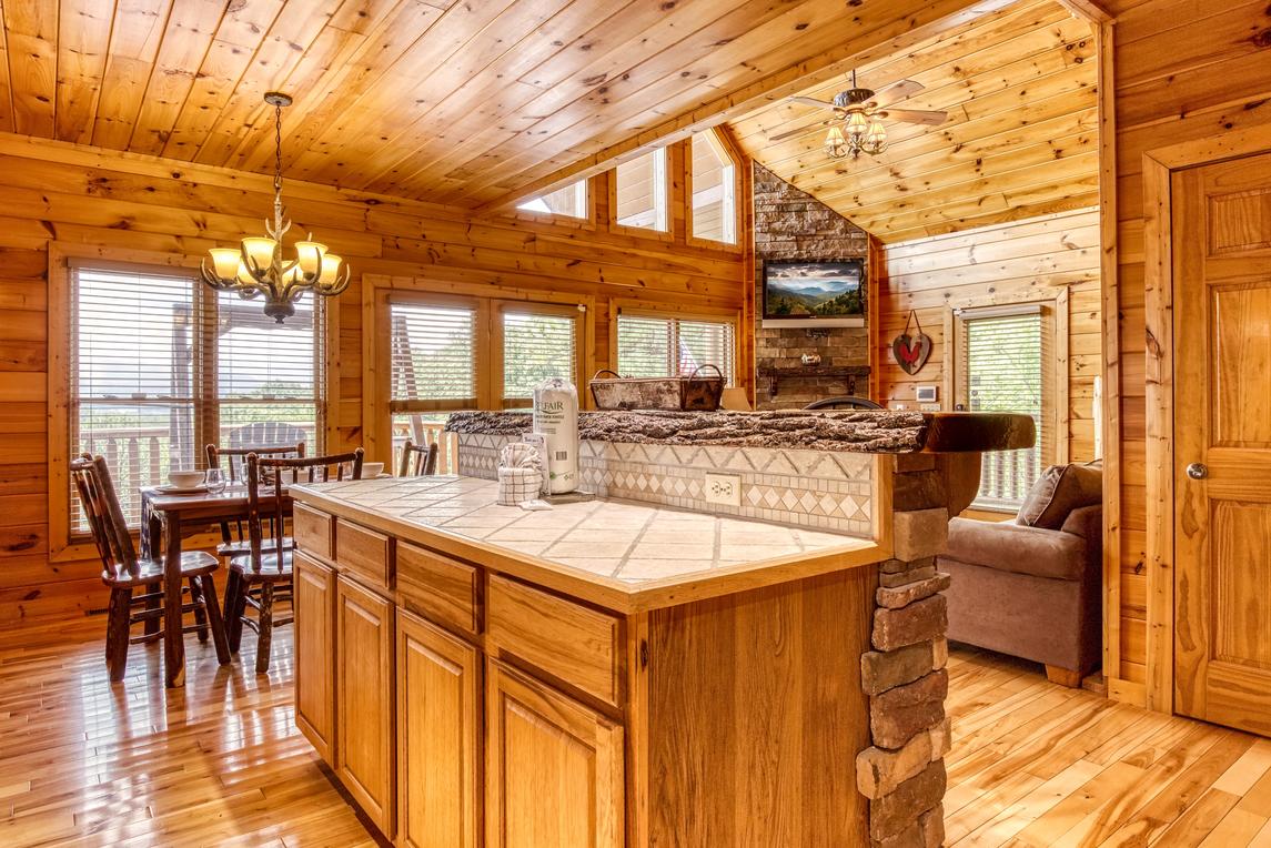 Alta Vista - New Listing
