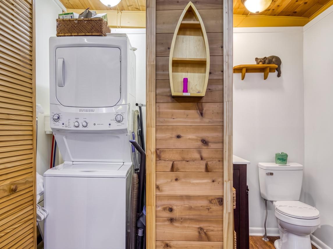 Bear Cub Retreat - In Gatlinburg