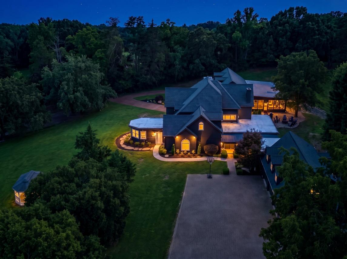 Bella Villa - New Listing
