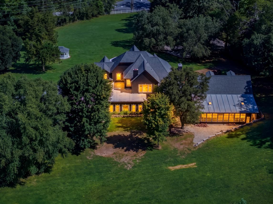 Bella Villa - New Listing