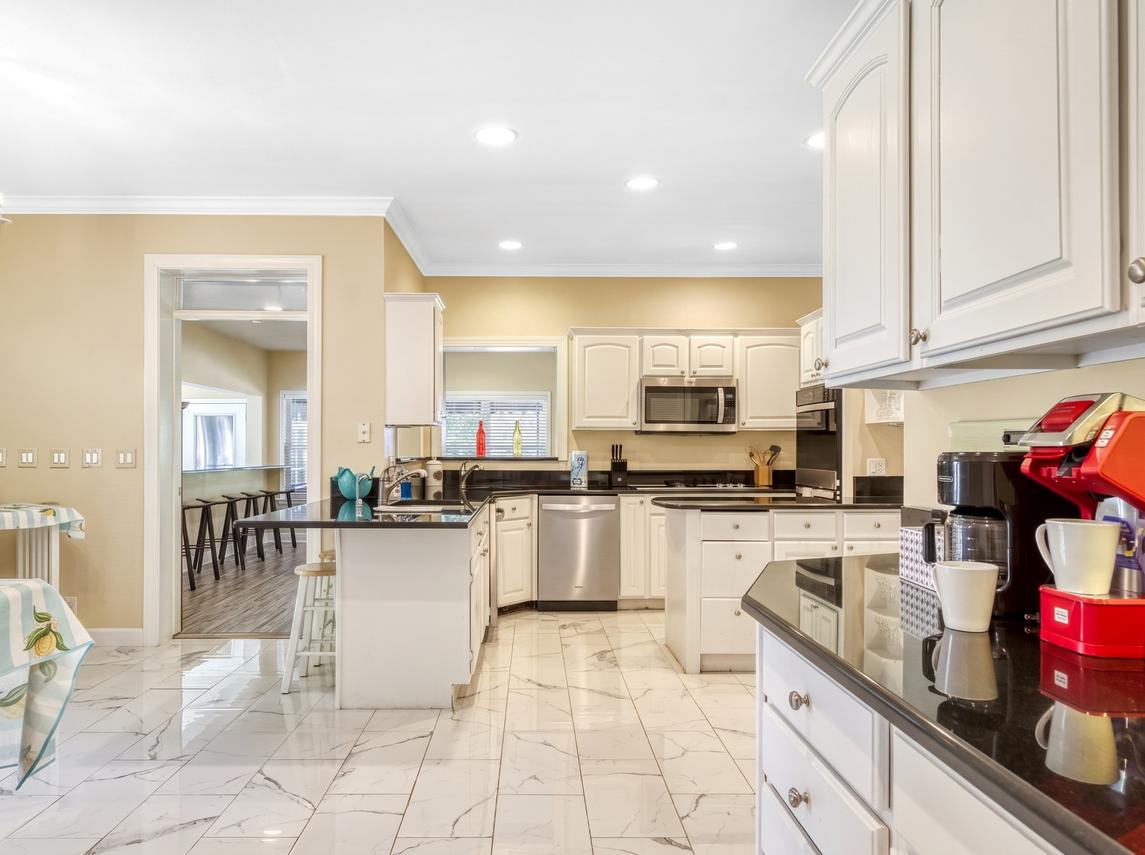 Bella Villa - New Listing