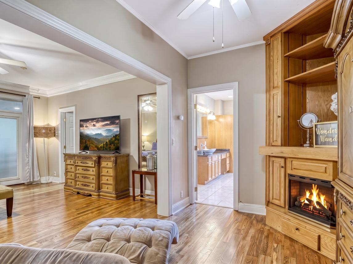 Bella Villa - New Listing