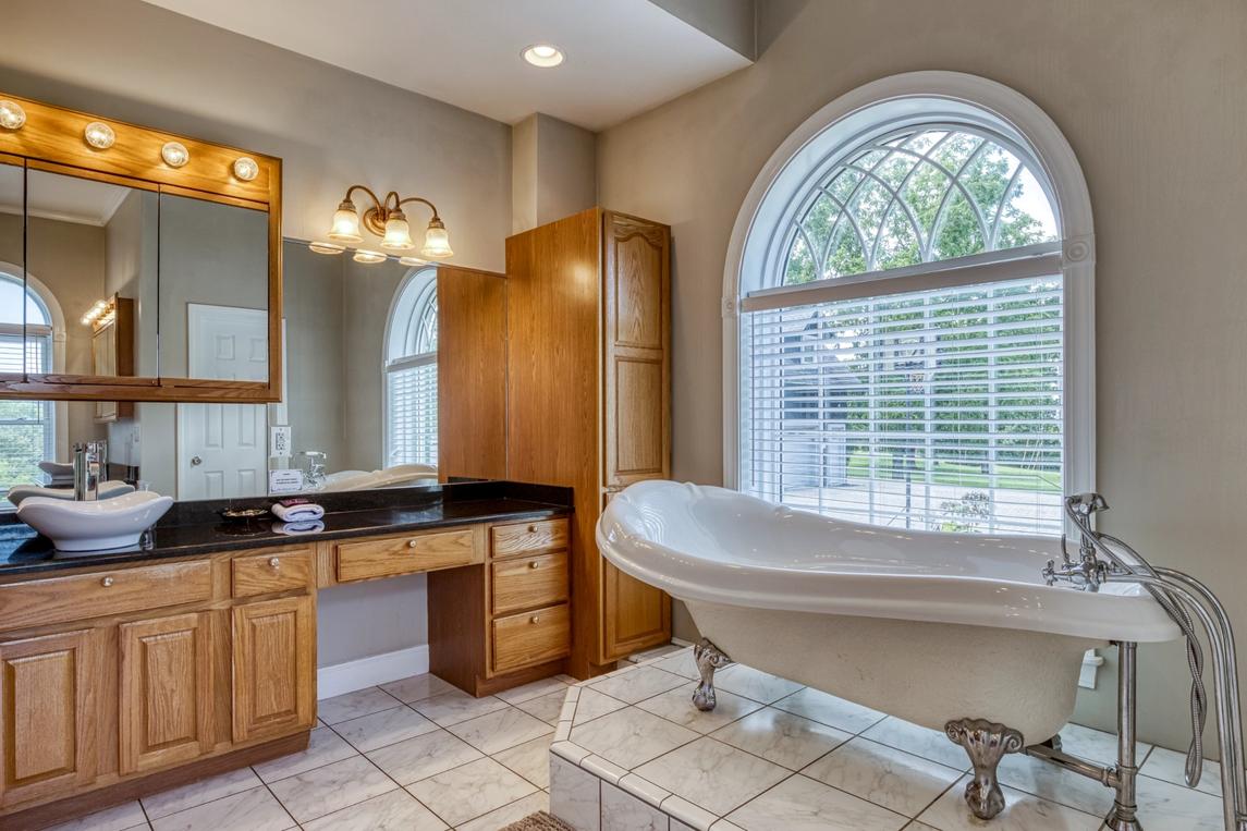 Bella Villa - New Listing