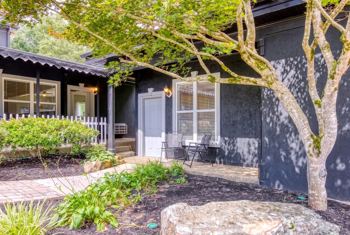 Bella Villa - New Listing
