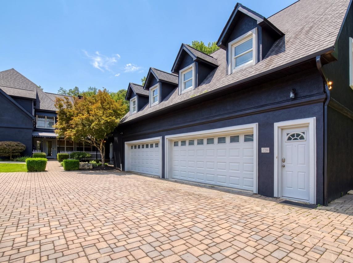 Bella Villa - New Listing