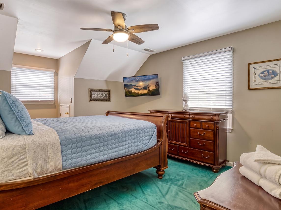 Bella Villa - New Listing