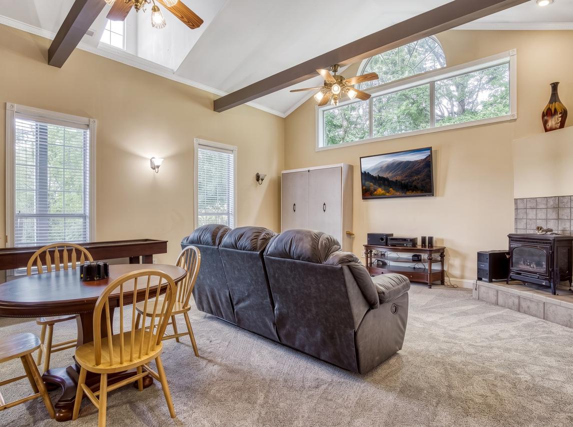 Bella Villa - New Listing