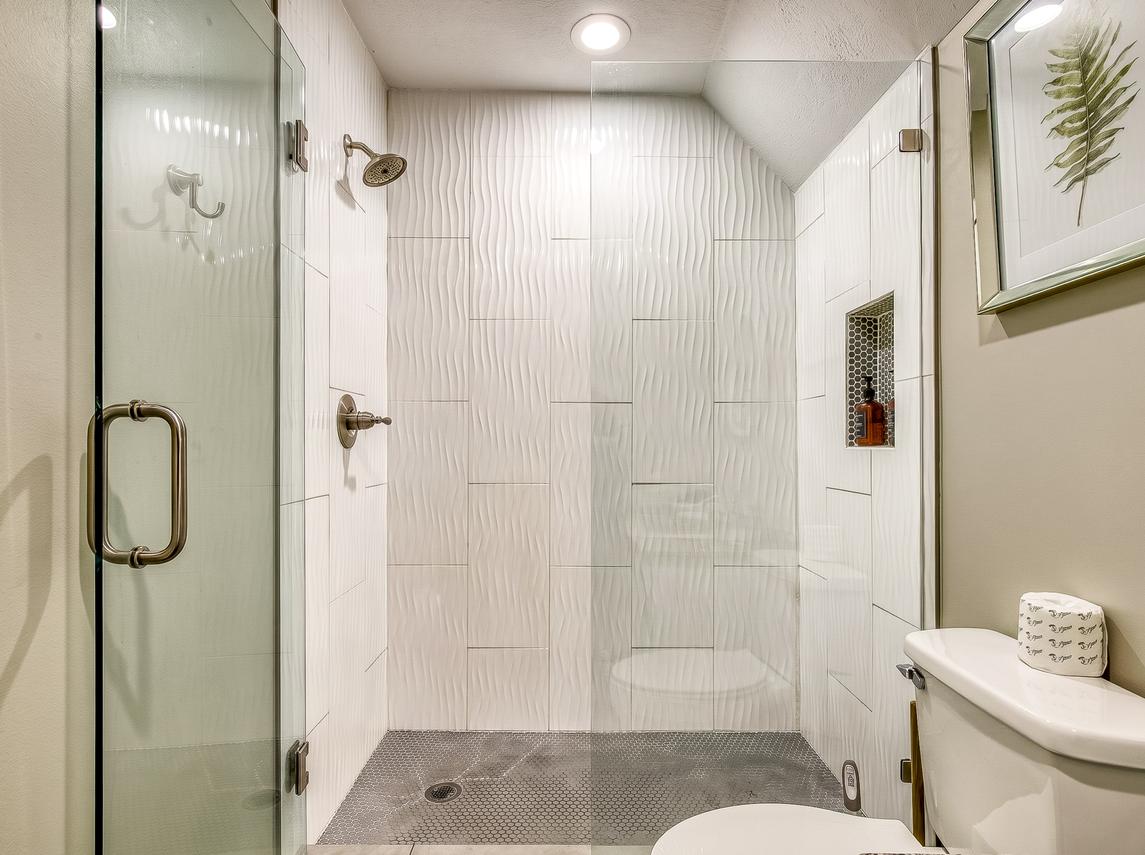 The Majestic - New Listing