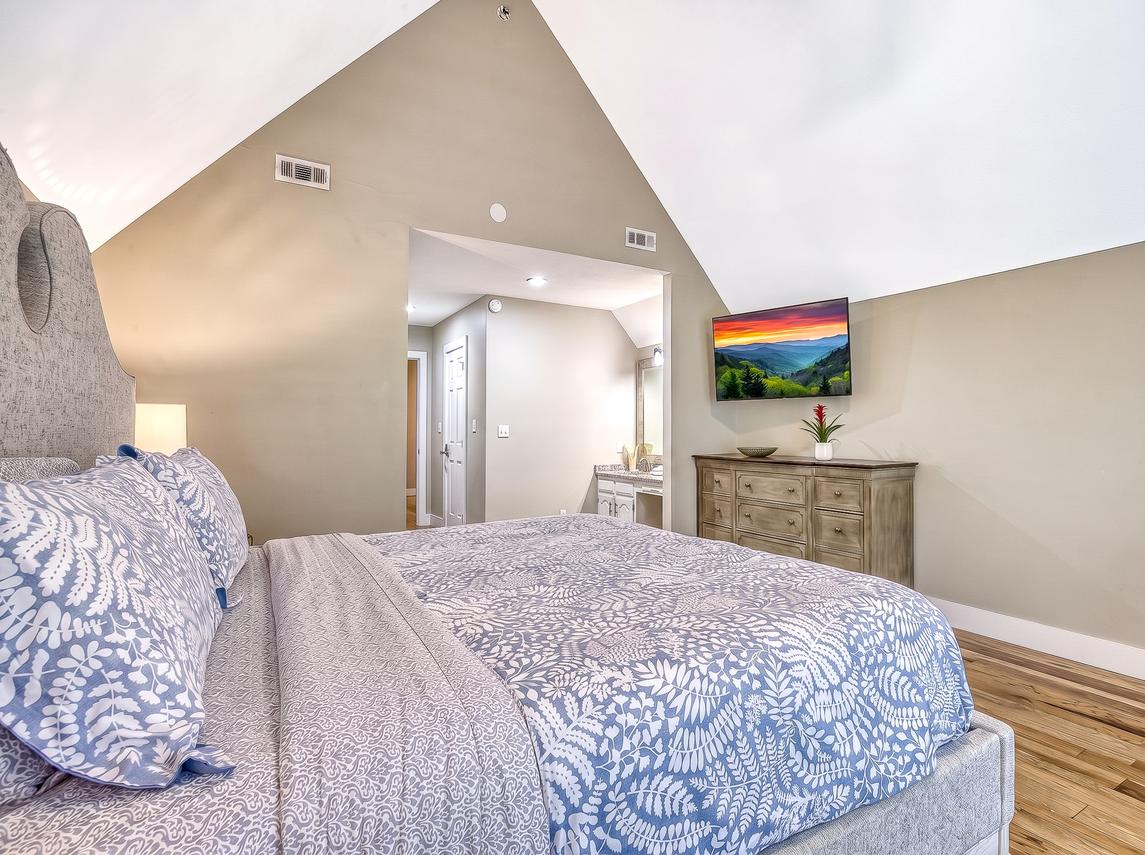 The Majestic - New Listing