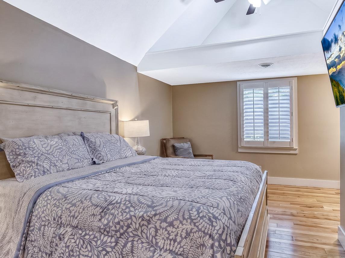 The Majestic - New Listing