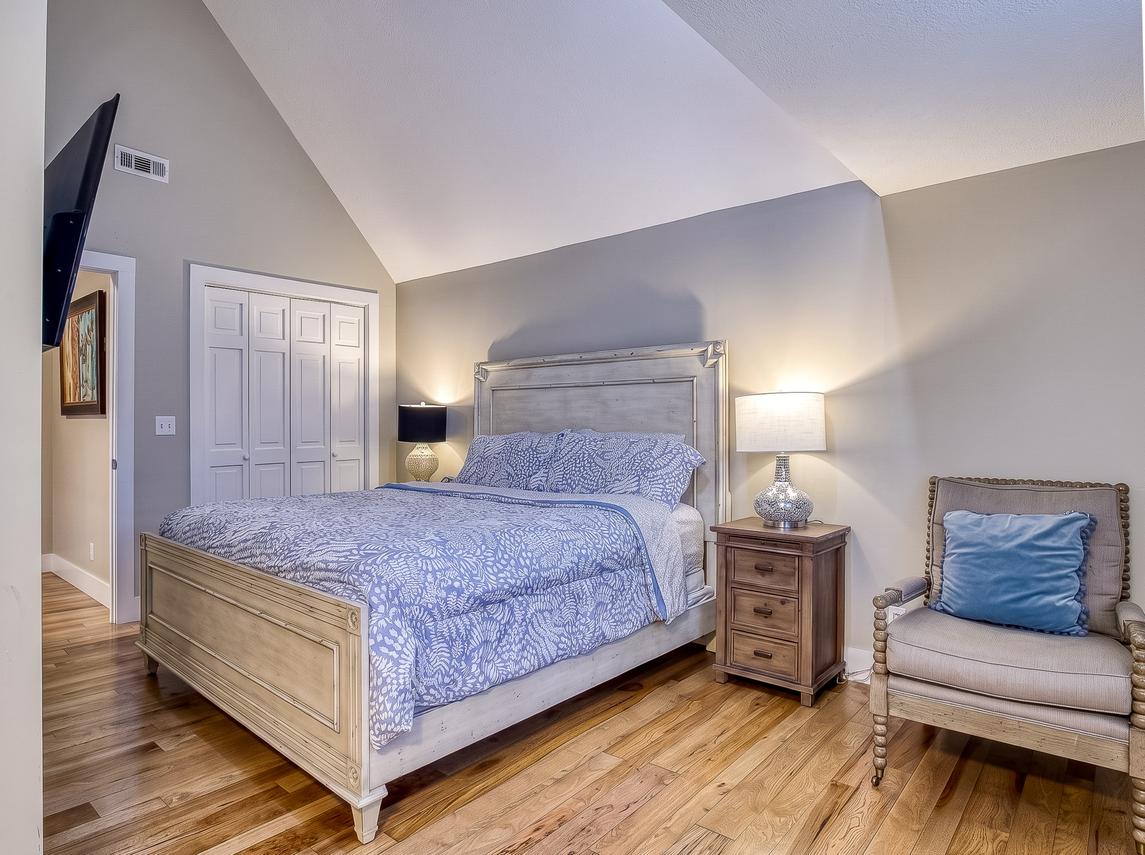 The Majestic - New Listing