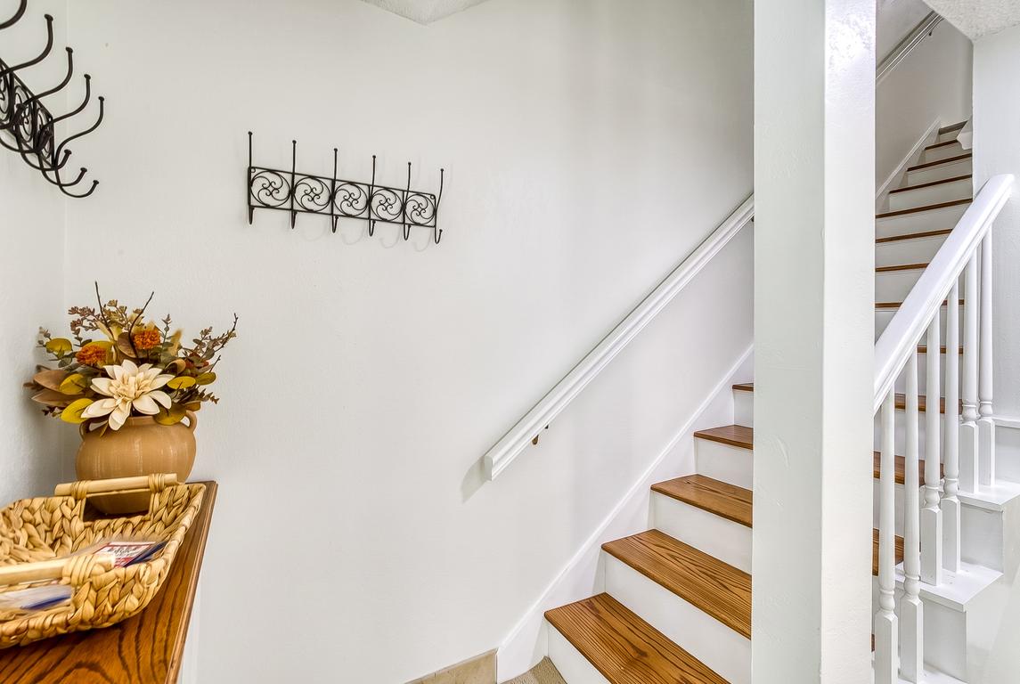 Streamview Condo - New Listing