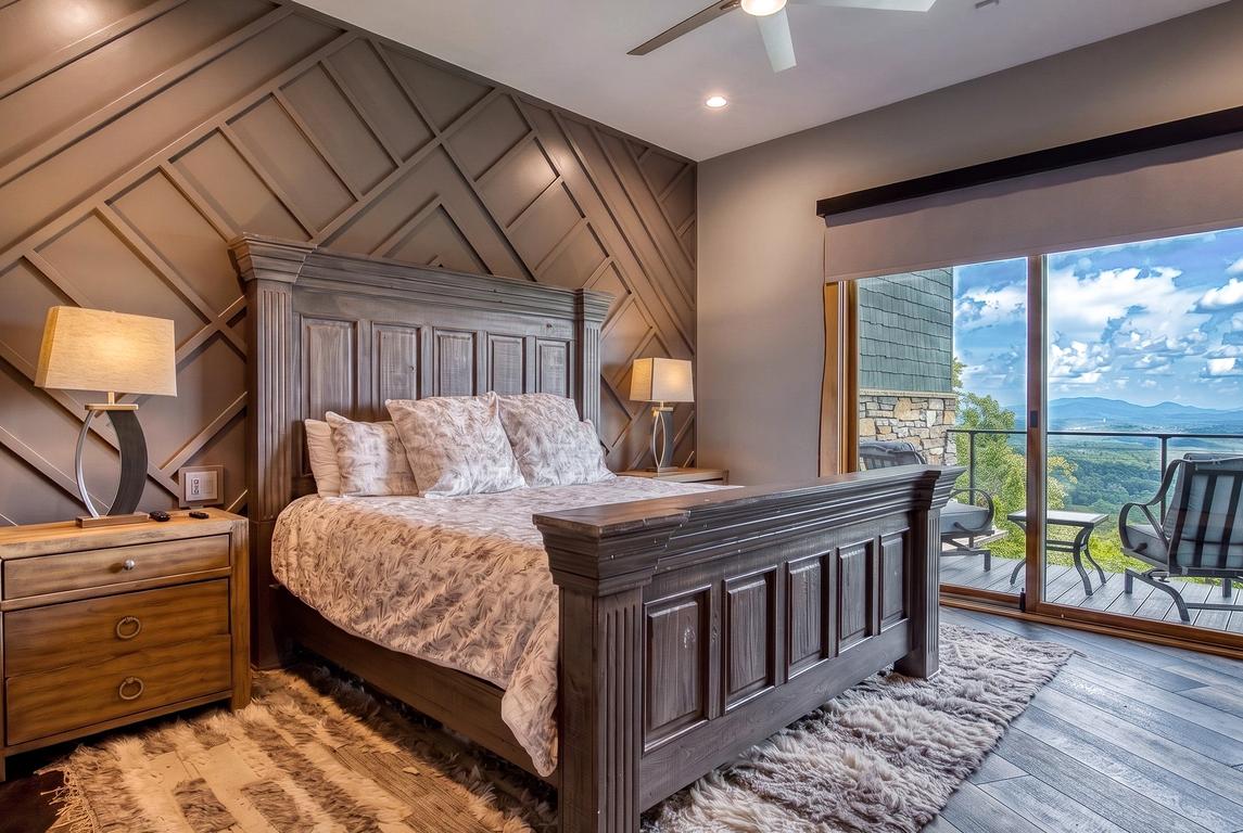Bear Necessities Lodge - New Listing