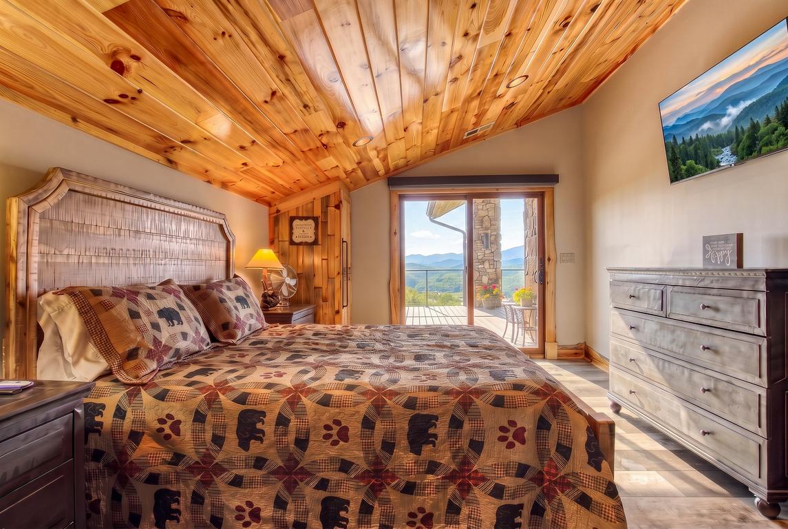 Bear Necessities Lodge - New Listing