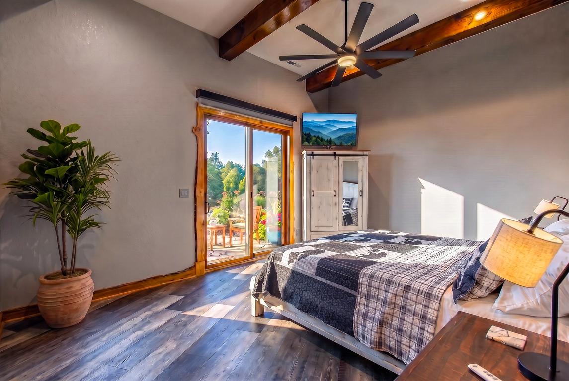 Bear Necessities Lodge - New Listing