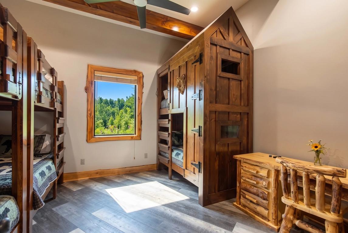 Bear Necessities Lodge - New Listing