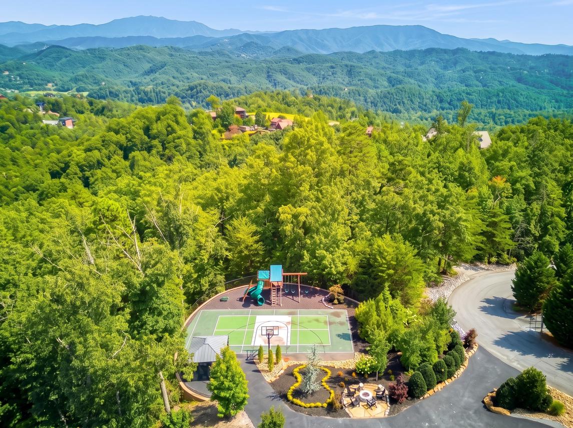 Bear Necessities Lodge - New Listing