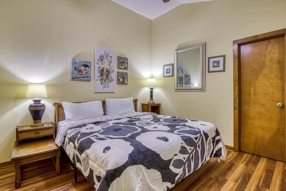 The Bird Hallar - New Listing