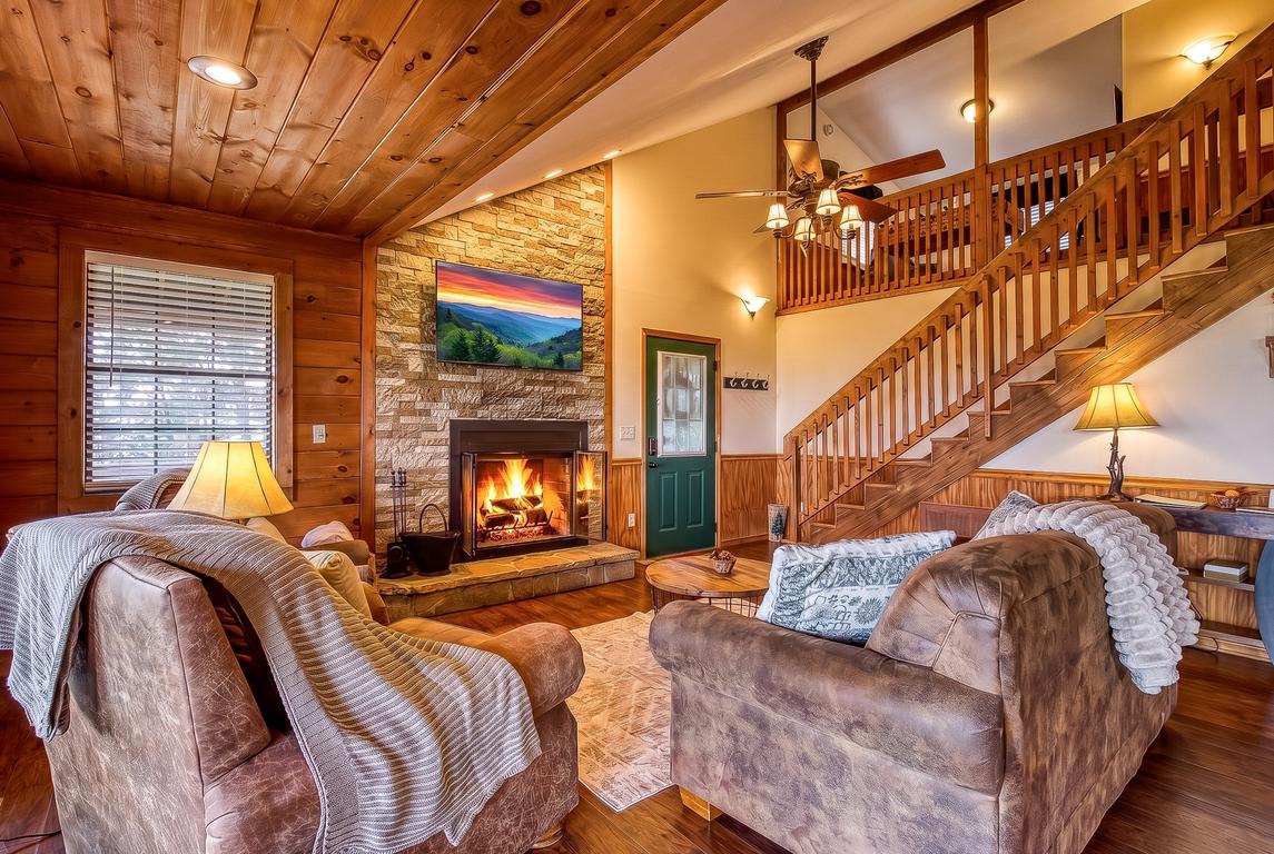 Canopy View Lodge - New Listing