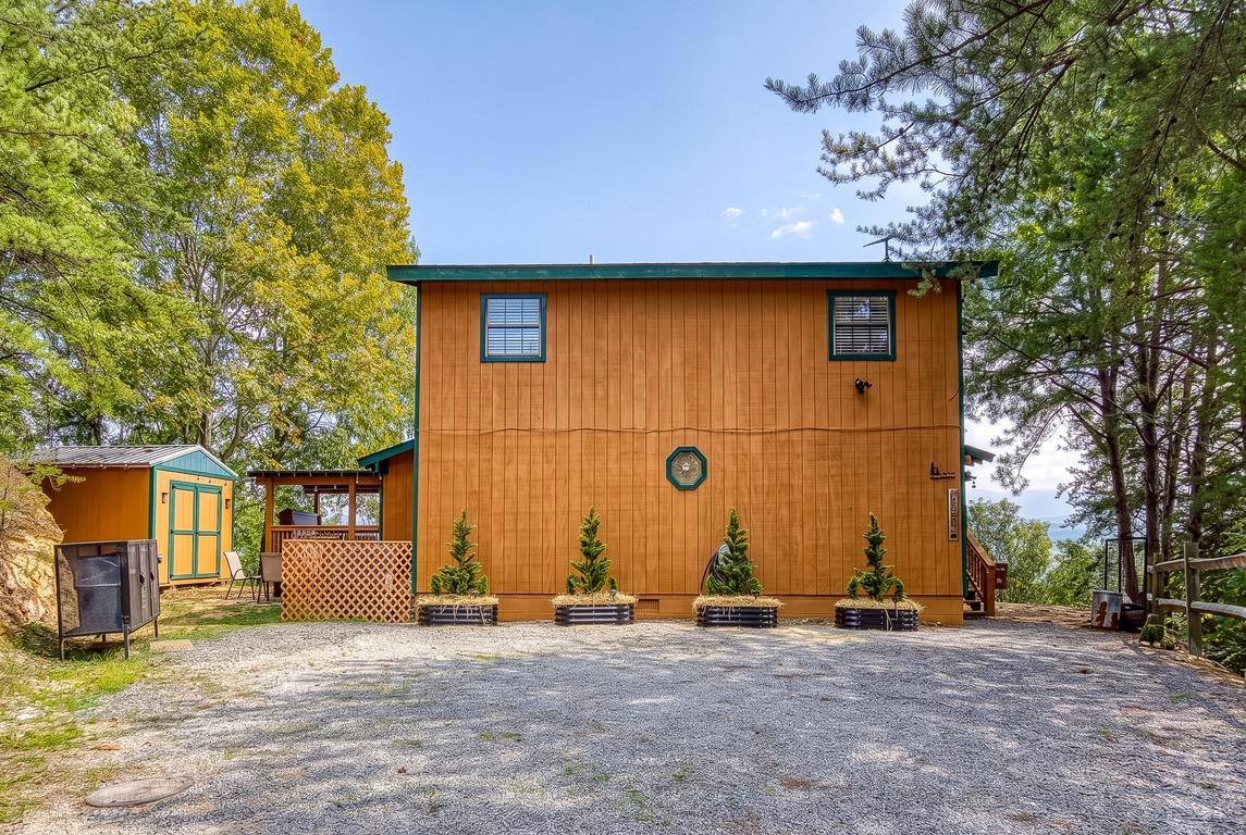 Canopy View Lodge - New Listing