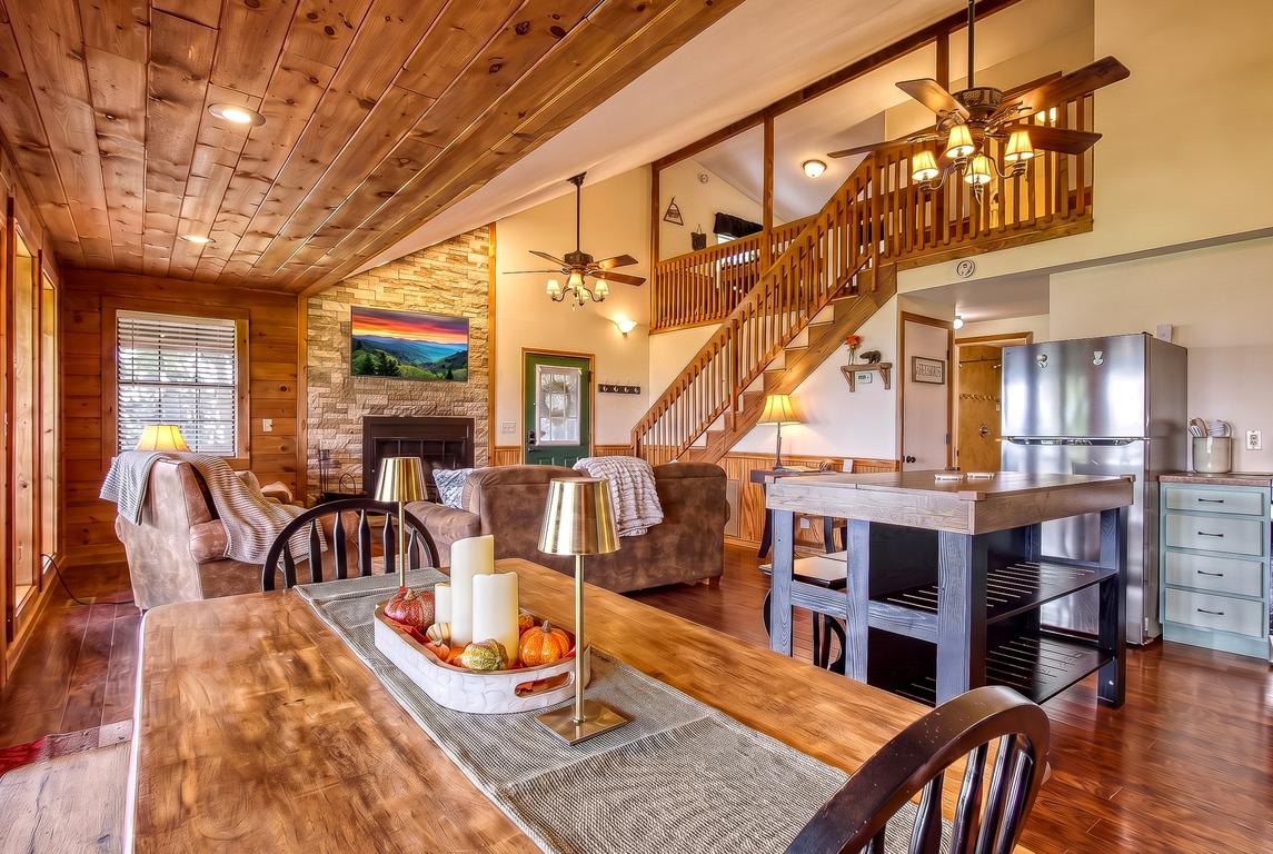 Canopy View Lodge - New Listing