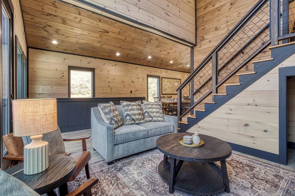 Whiskey Splash Cabin - New listing