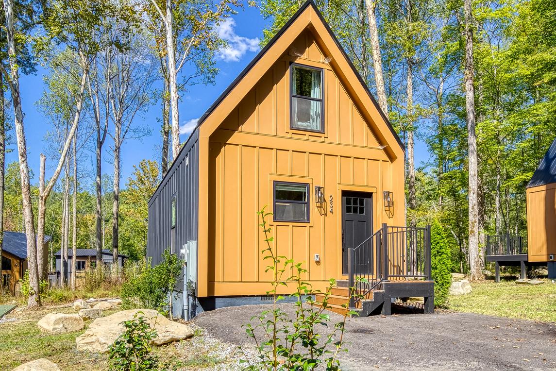 The Happy Hideaway - New Listing