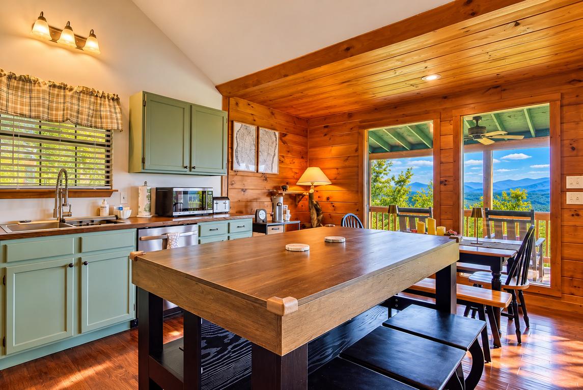Canopy View Lodge - New Listing